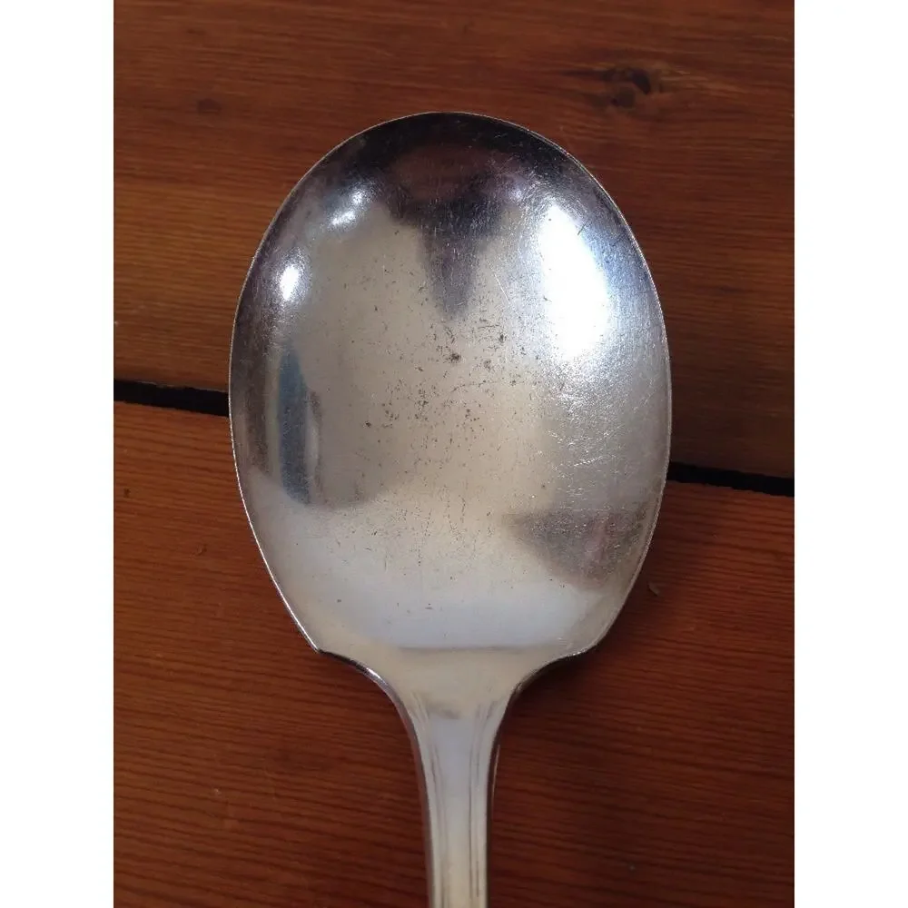 Rogers set utensils